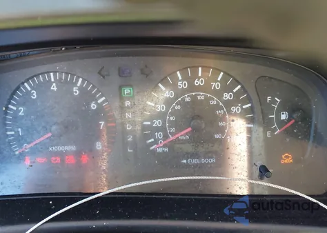 2000 Toyota Sienna Xle from USA, damaged, VIN 4T3ZF13C8YU304699